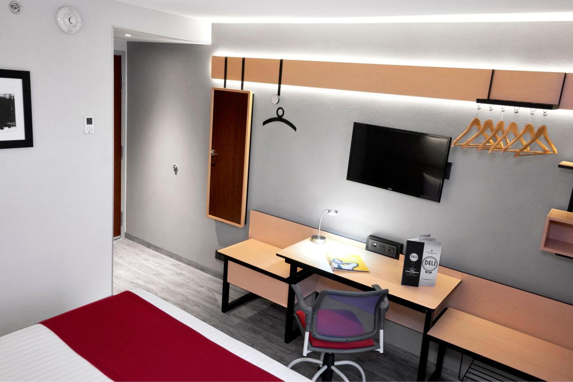 City Express By Marriott Merida Bagian luar foto