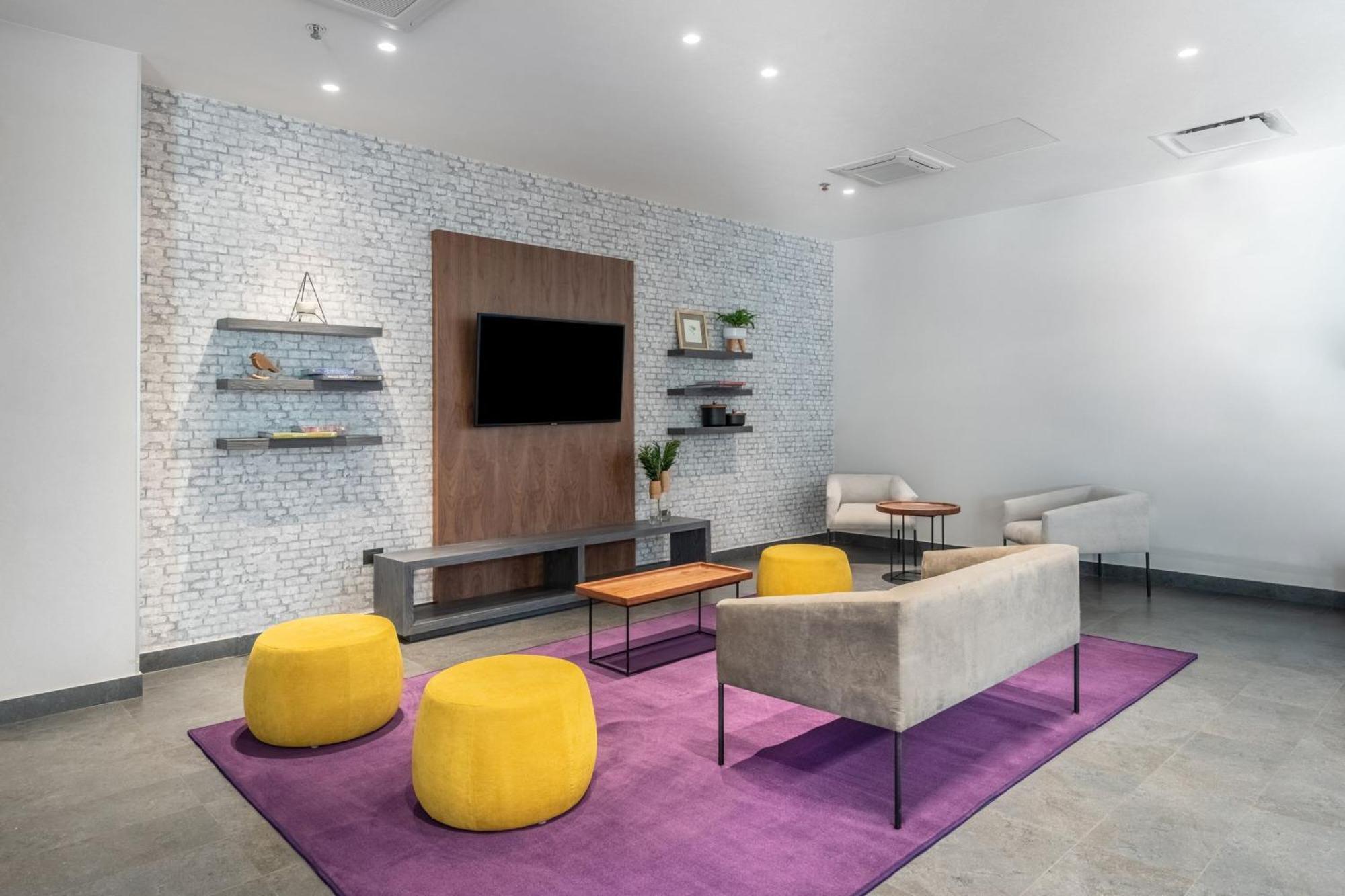 City Express By Marriott Merida Bagian luar foto